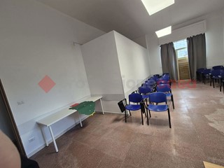 Ufficio in Vendita a Siracusa, 260'000&euro;, 215 m²