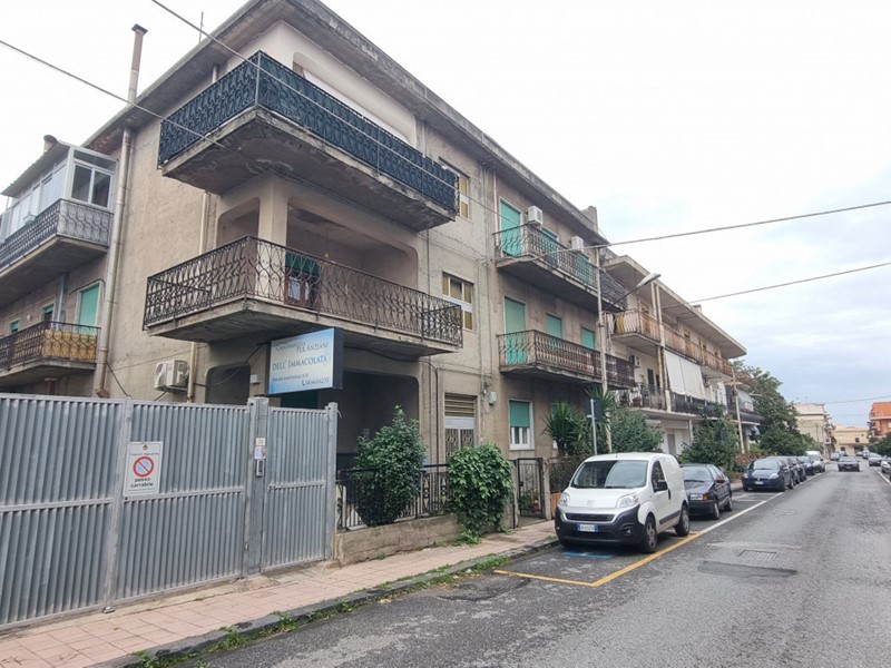 Quadrilocale in Vendita a San Filippo del Mela, 90'000&euro;, 153 m²