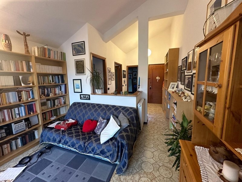 Trilocale in Vendita a Sarzana, zona San Lazzaro, 125'000€, 90 m²