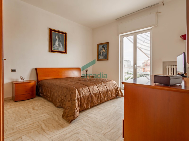Quadrilocale in Vendita a Bari, zona Poggiofranco, 285'000€, 120 m²