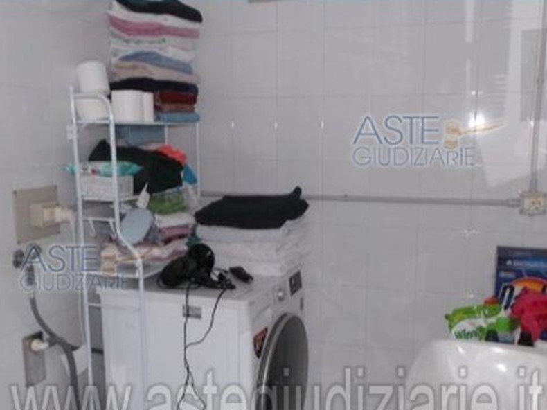 Casa Semi Indipendente in Vendita a Morciano di Romagna, 190'350€, 175 m², con Box