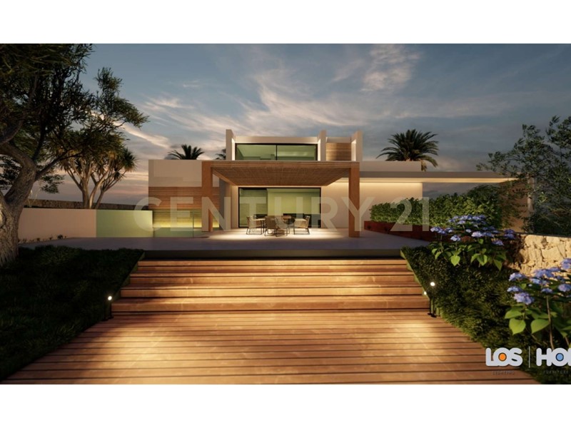 Casa Indipendente in Vendita a Viagrande, 899'000€, 530 m²