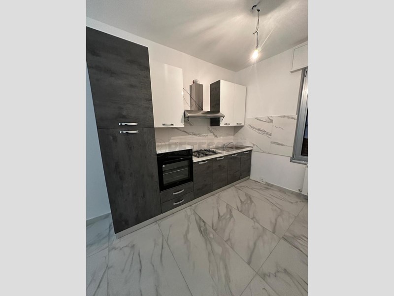 Trilocale in Vendita a Persico Dosimo, 74'900&euro;, 75 m²
