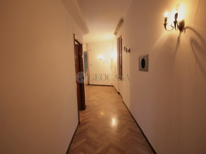 Appartamento in Vendita a La Spezia, zona Centro cittÃ, 500'000€, 190 m²