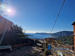 Casa Semi Indipendente in Vendita a Alassio, 450'000€, 129 m²