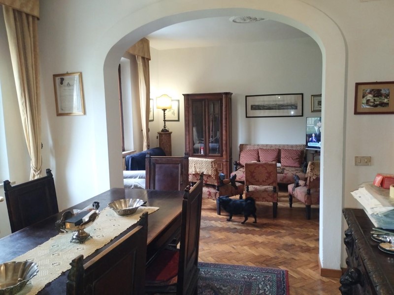Appartamento in Vendita a Palaia, zona Forcoli, 98'000€, 145 m², arredato