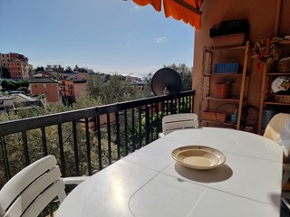 Appartamento in Vendita a Genova, zona Quinto, 595'000€, 155 m², con Box