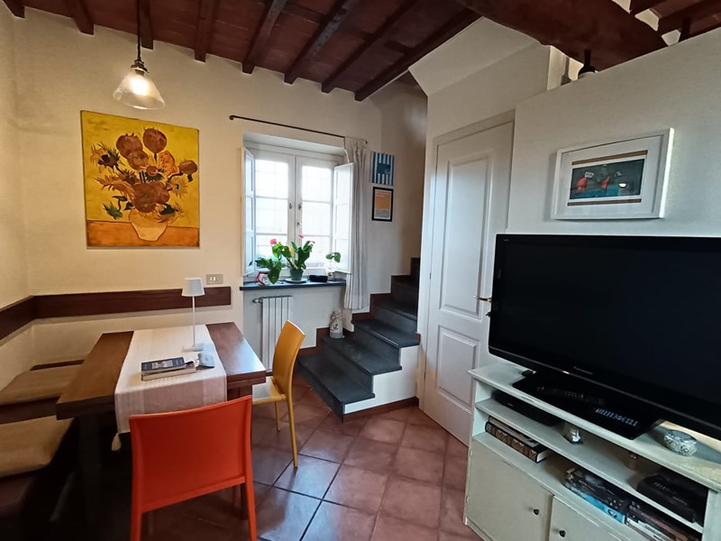 Casa di corte in Vendita a Lucca, zona Picciorana, 135'000€, 50 m²