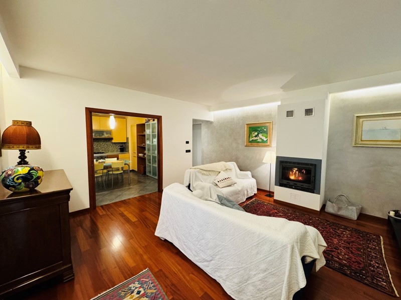 Casa Indipendente in Vendita a Bosaro, 230'000€, 180 m²