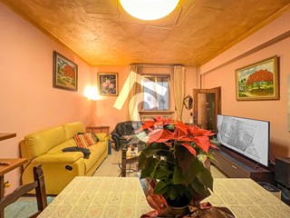 Casa Semi Indipendente in Vendita a Jesi, zona ZONA 2B, 110'000€, 85 m²