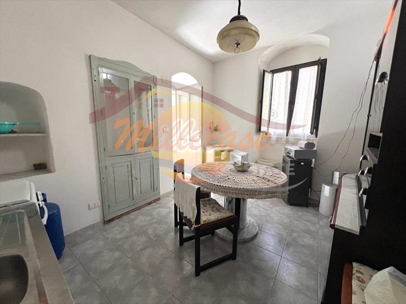 Appartamento in Vendita a Siracusa, zona Palazzolo Acreide, 80'000&euro;, 120 m²