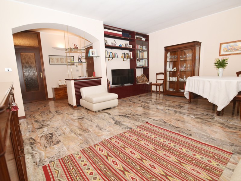 Quadrilocale in Vendita a Settimo Torinese, 180'000€, 120 m²