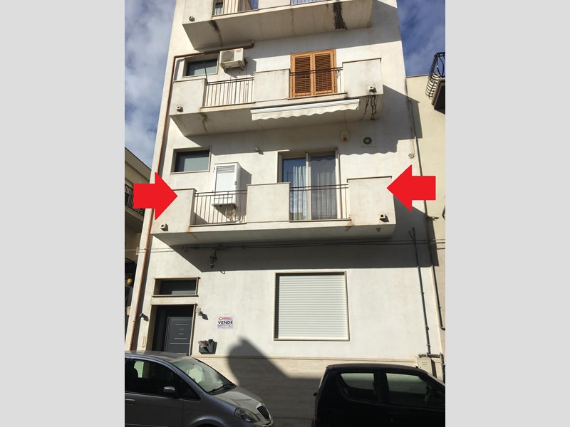 Appartamento in Vendita a Vittoria, zona Via A. Manzoni n. 43 , 110'000€, 75 m²