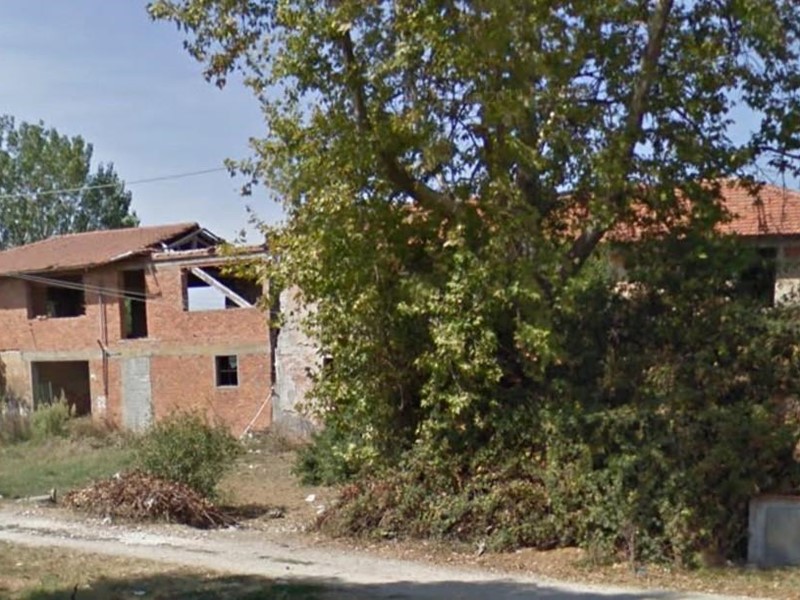 Casa di corte in Vendita a Massarosa, zona Pian di Conca, 149'000€, 500 m²