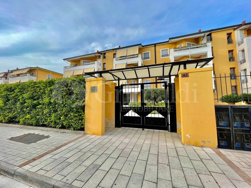 Box in Vendita a Montecorvino Pugliano, 26'000€, 26 m²