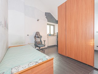 Appartamento in Vendita a Caselette, 188'000€, 140 m²