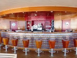 Attività commerciale in Vendita a Lucca, zona Centro Storico, 270'000€, 150 m²