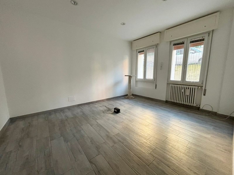 Ufficio in Vendita a Brescia, zona Zona Est, 110'000€, 95 m²