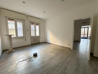 Ufficio in Vendita a Brescia, zona Zona Est, 110'000€, 95 m²