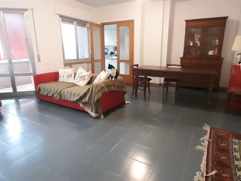 Appartamento in Vendita a Cecina, 300'000€, 180 m²