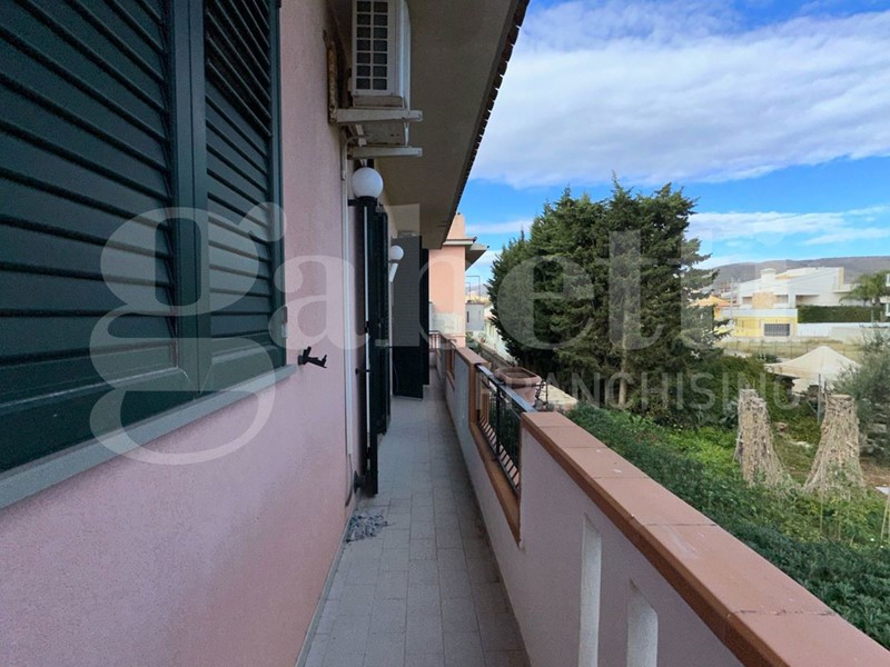Trilocale in Vendita a Avola, 190'000€, 93 m², arredato