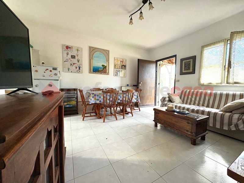 Villetta a schiera in Vendita a Sperlonga, 149'000€, 55 m², arredato