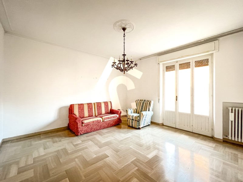 Quadrilocale in Vendita a Jesi, zona ZONA 4A, 179'500€, 123 m², con Box