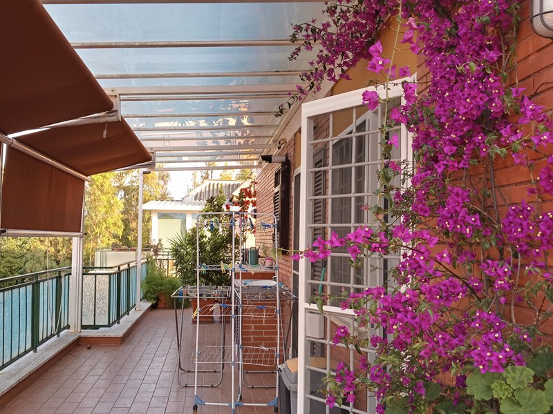 Attico in Vendita a Roma, zona Parrocchietta, 384'000&euro;, 105 m²