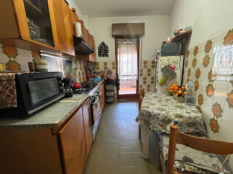 Quadrilocale in Vendita a Barcellona Pozzo di Gotto, 50'000€, 114 m²