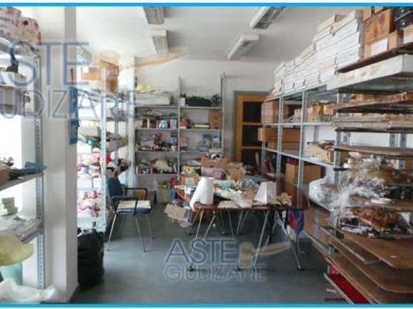 Capannone in Vendita a Morciano di Romagna, 1'097'625€, 1084 m²