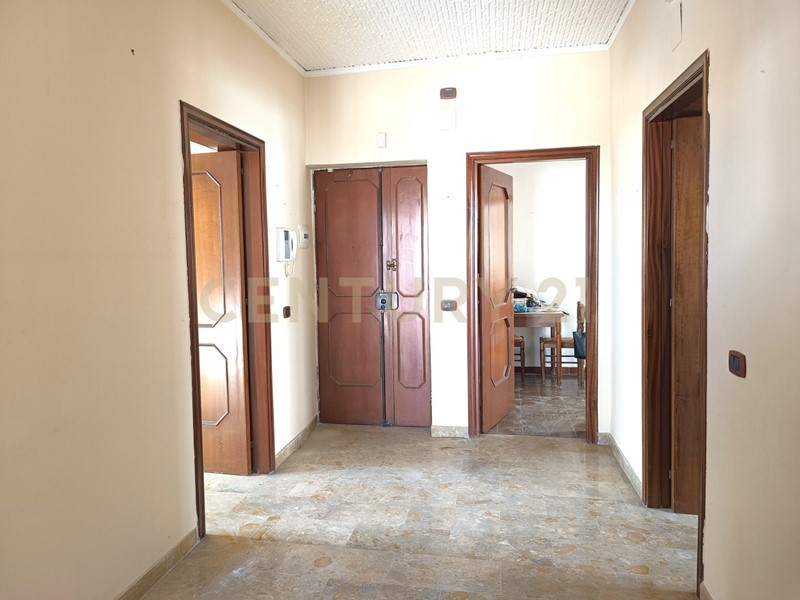 Appartamento in Vendita a Messina, 57'000€, 101 m²