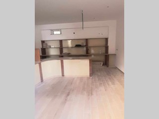 Immobile commerciale in Affitto a Casteldaccia, zona PIAZZA, 600€, 65 m²