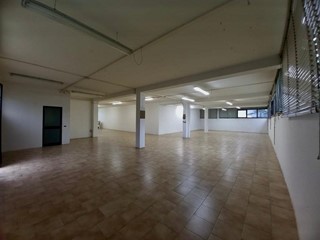 Laboratorio in Affitto a Empoli, 1'000&euro;, 100 m²
