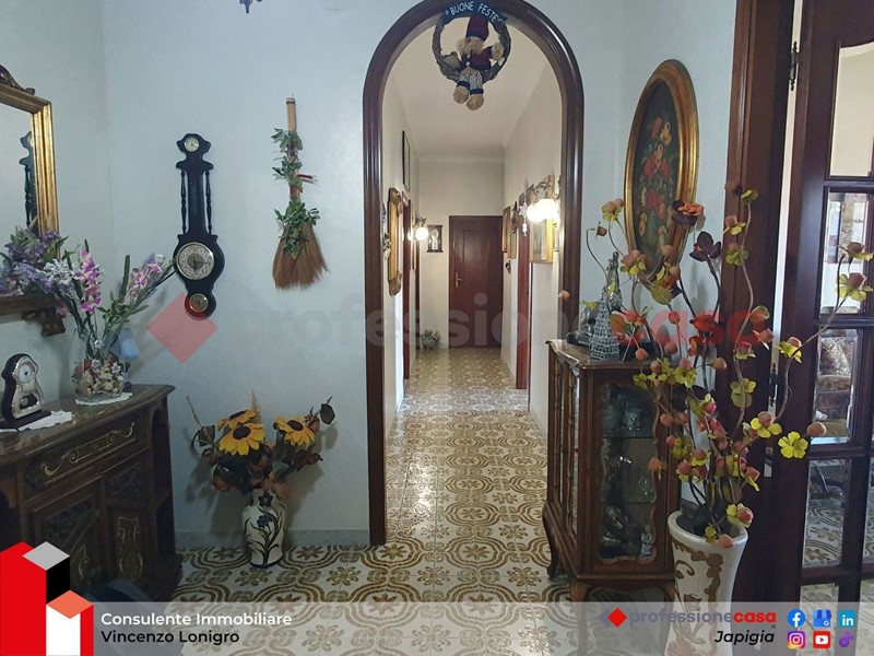 Appartamento in Vendita a Bari, 235'000€, 142 m²