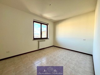 Bilocale in Vendita a Firenze, zona L'Isolotto, 220'000€, 50 m²