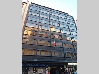 Ufficio in Affitto a Palermo, zona Ruggero Settimo, 350€, 25 m²