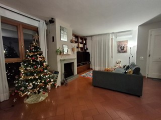 Casa Indipendente in Vendita a Vinci, 375'000€, 180 m², con Box