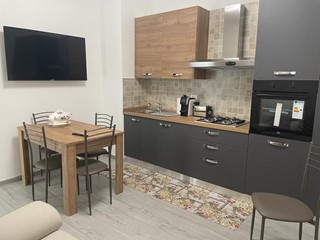 Bilocale in Affitto a Cascina, 850€, 45 m², arredato