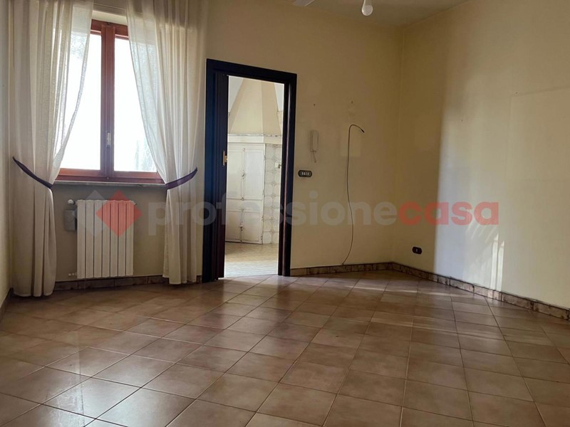 Quadrilocale in Vendita a Adelfia, 105'000€, 115 m²