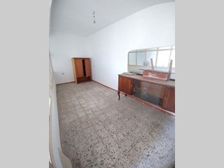 Casa Indipendente in Vendita a Tagliacozzo, 185'000€, 380 m²