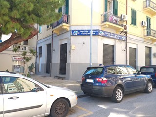 Negozio in Vendita a Messina, 180'000€, 150 m²