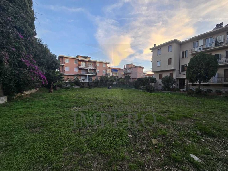 Terreno agricolo in Vendita a Bordighera, 295'000€, 1000 m²