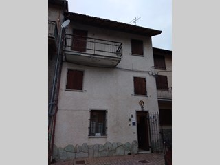 Casa Semi Indipendente in Vendita a Bardineto, zona Centrale, 39'000€, 52 m²