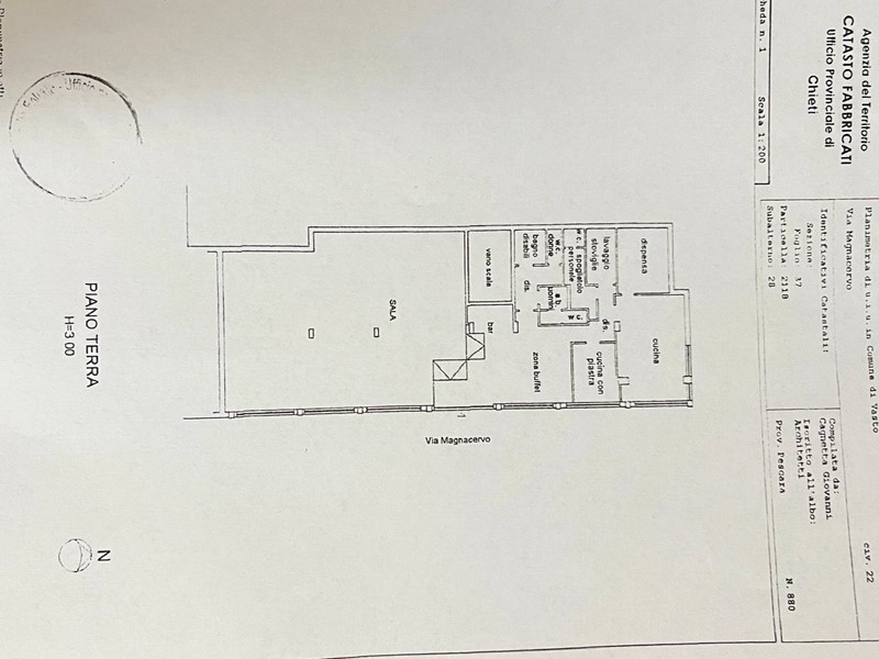 Immobile commerciale in Vendita a Vasto, zona ZONA SEMICENTRALE, 285'000€, 285 m²
