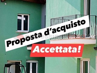 Villa bifamiliare in Vendita a Avezzano, 220'000€, 130 m²