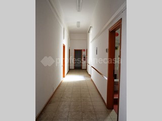 Ufficio in Vendita a Livorno, 175'000&euro;, 210 m²
