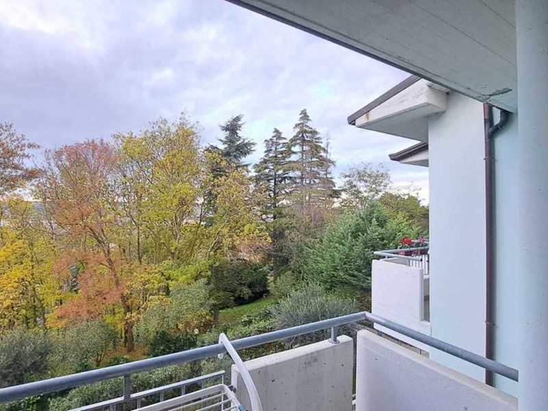 Appartamento in Vendita a Pesaro, 139'000&euro;, 180 m², con Box