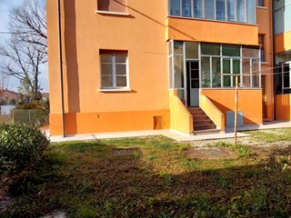Trilocale in Vendita a Pesaro, 195'000&euro;, 102 m², con Box