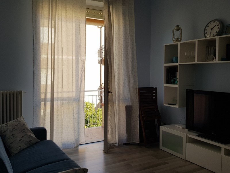 Quadrilocale in Affitto a Sarzana, zona Marinella Di Sarzana, 55 m², arredato