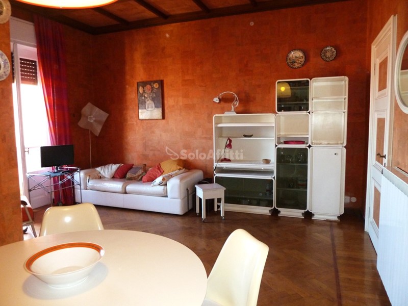 Trilocale in Affitto a Sanremo, 550€, 50 m², arredato